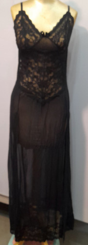 رنگ مشکی ازدوطرف جلوچاکدارموجودی ۱عدد